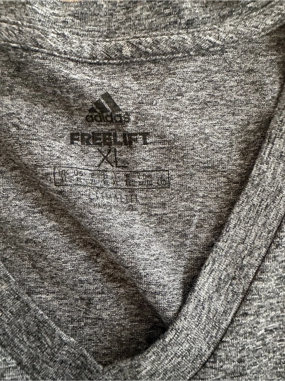 Adidas FreeLift Performance Training Shirt Men’s XL Gray Athletic Workout Tee